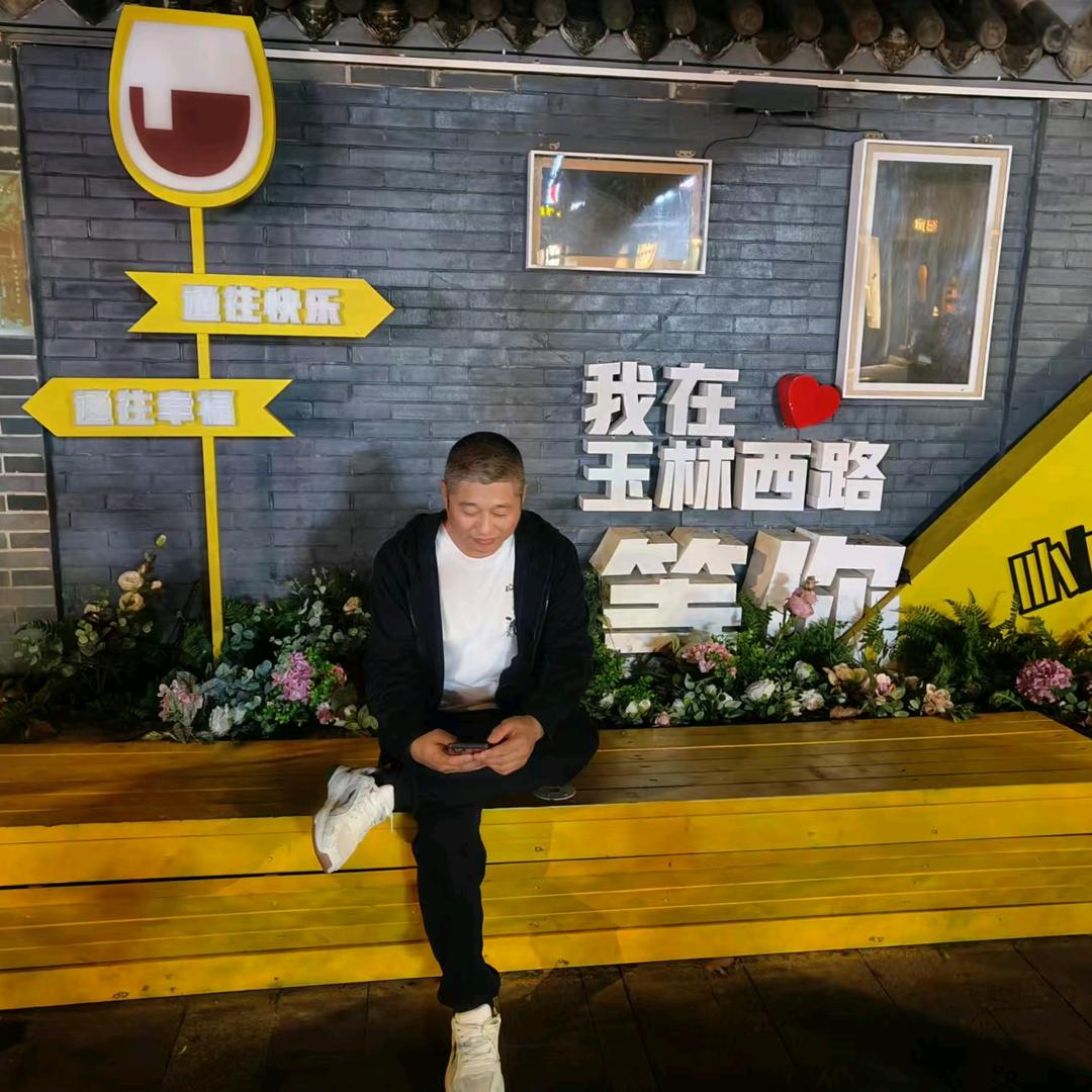 牛小亮吹牛博物馆（东方店）