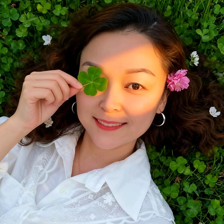 浅笑不语໊🍀