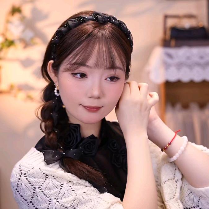 梅烦恼发型变美分享