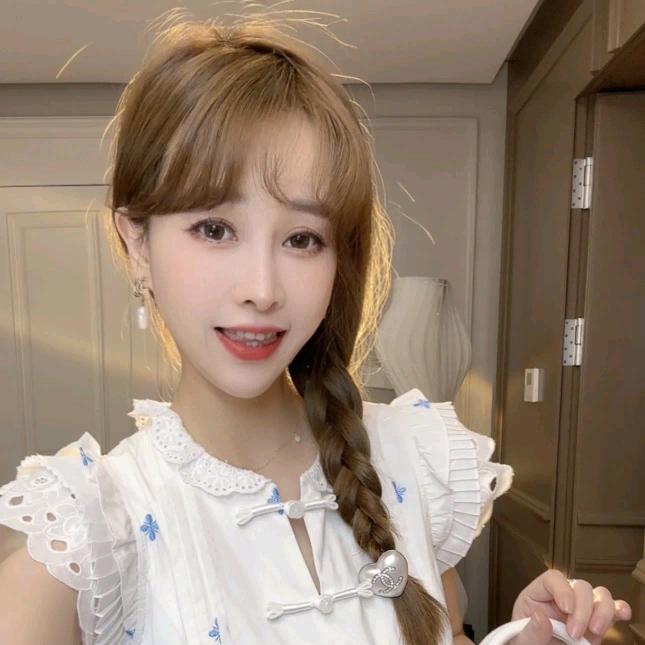 Lovemimius游鹿鹿[精致穿搭]