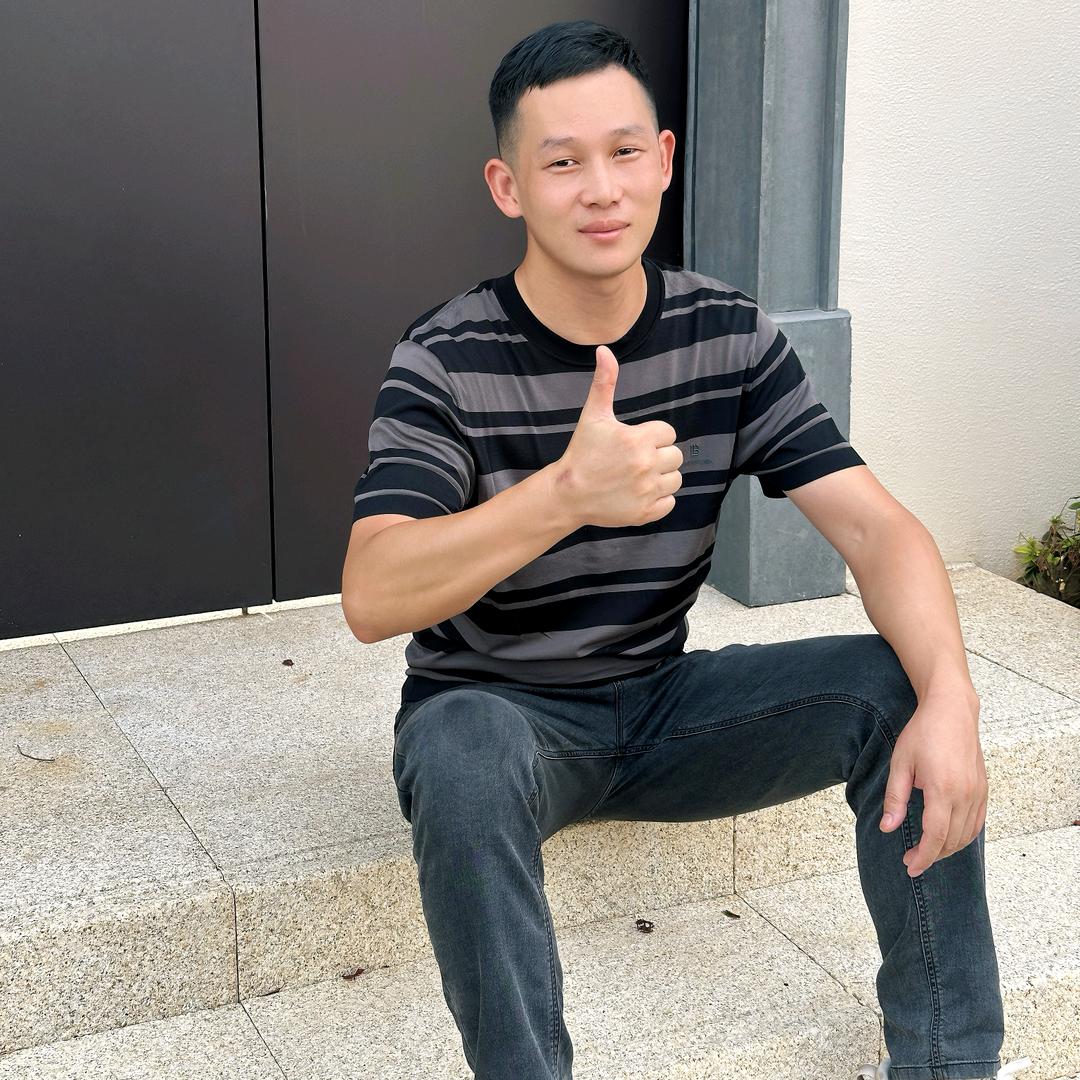 向工在工地