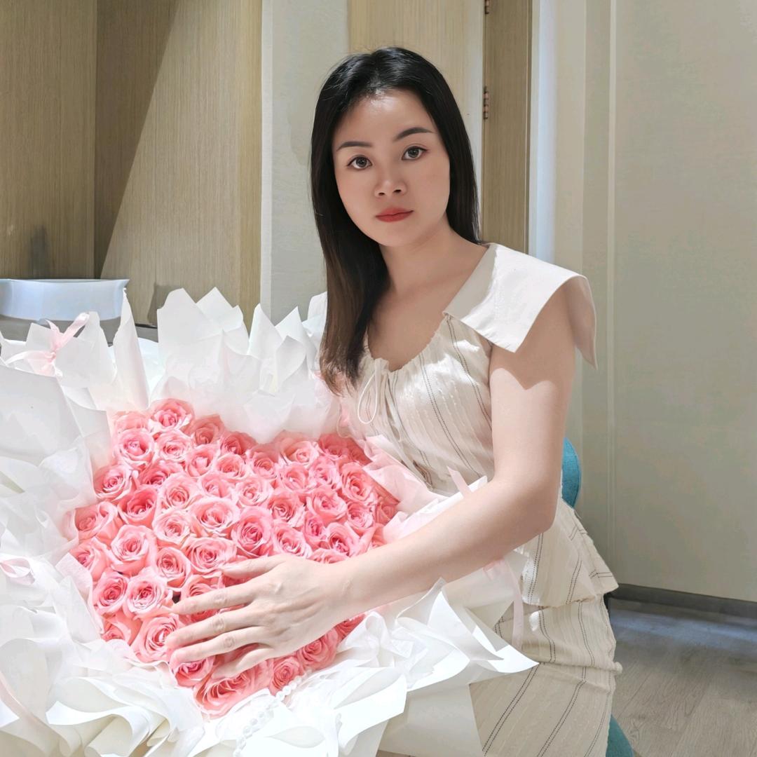 爱听故事的女孩