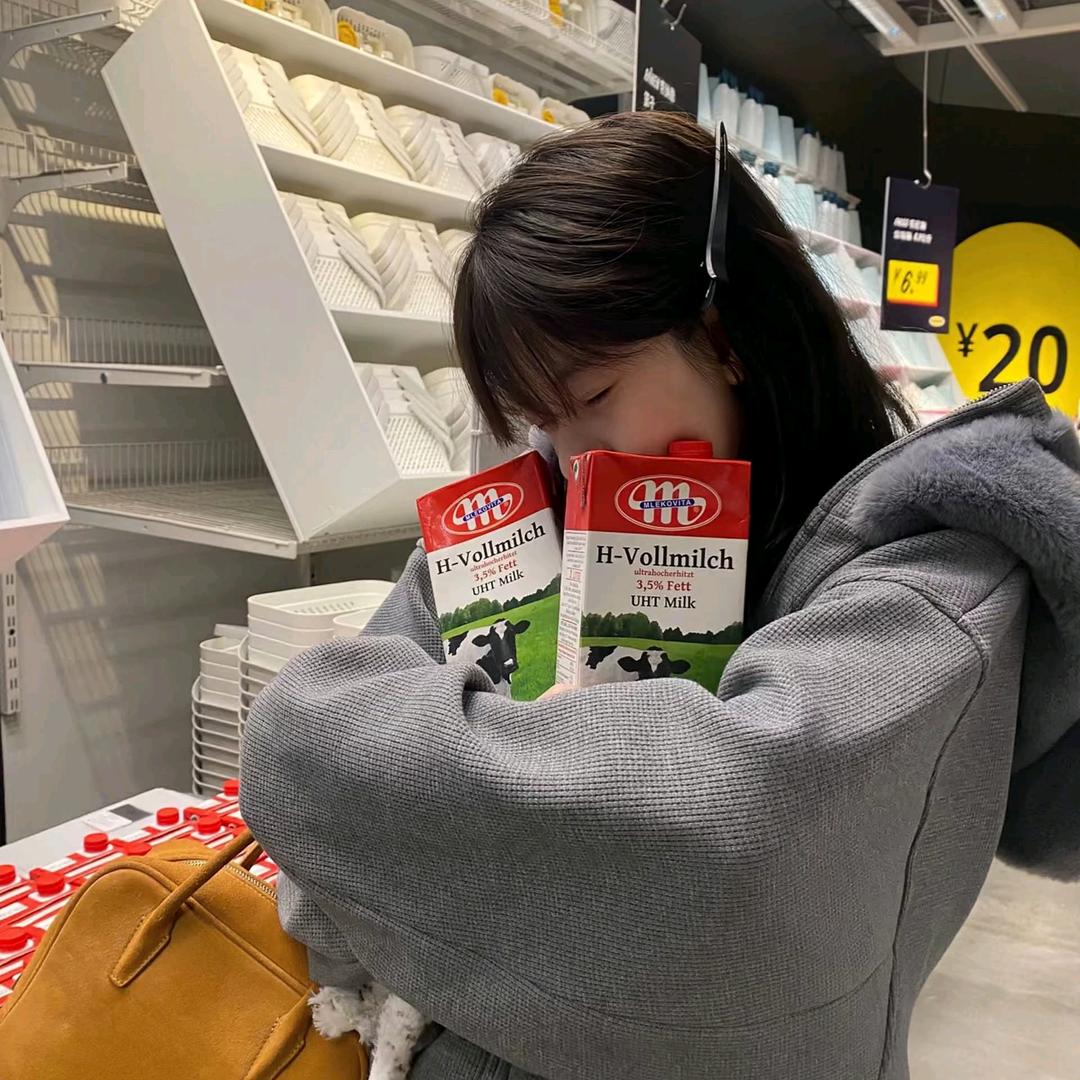 娜