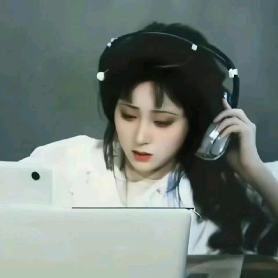 不是小孩就不能吃糖啦