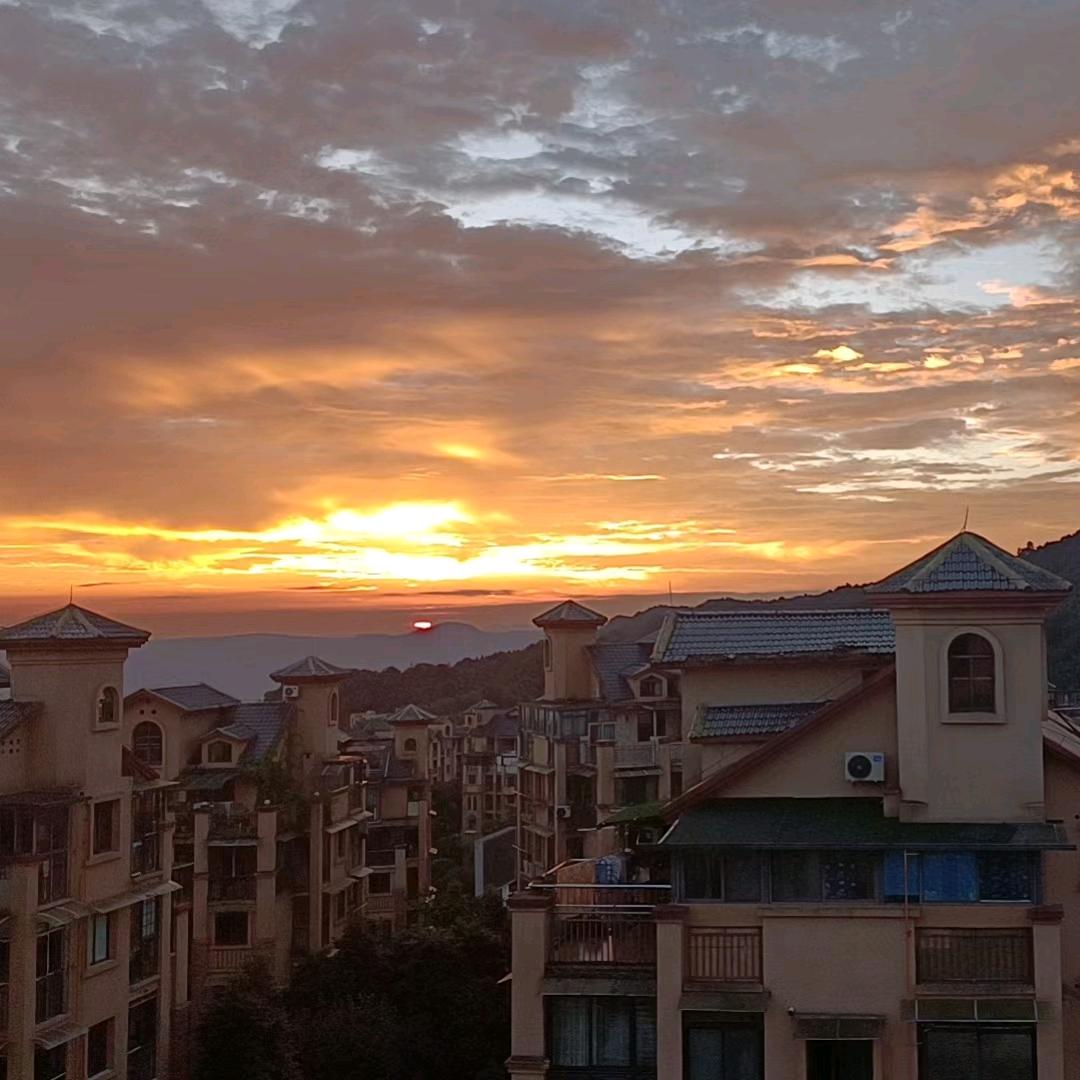 👁️小宝哥👀