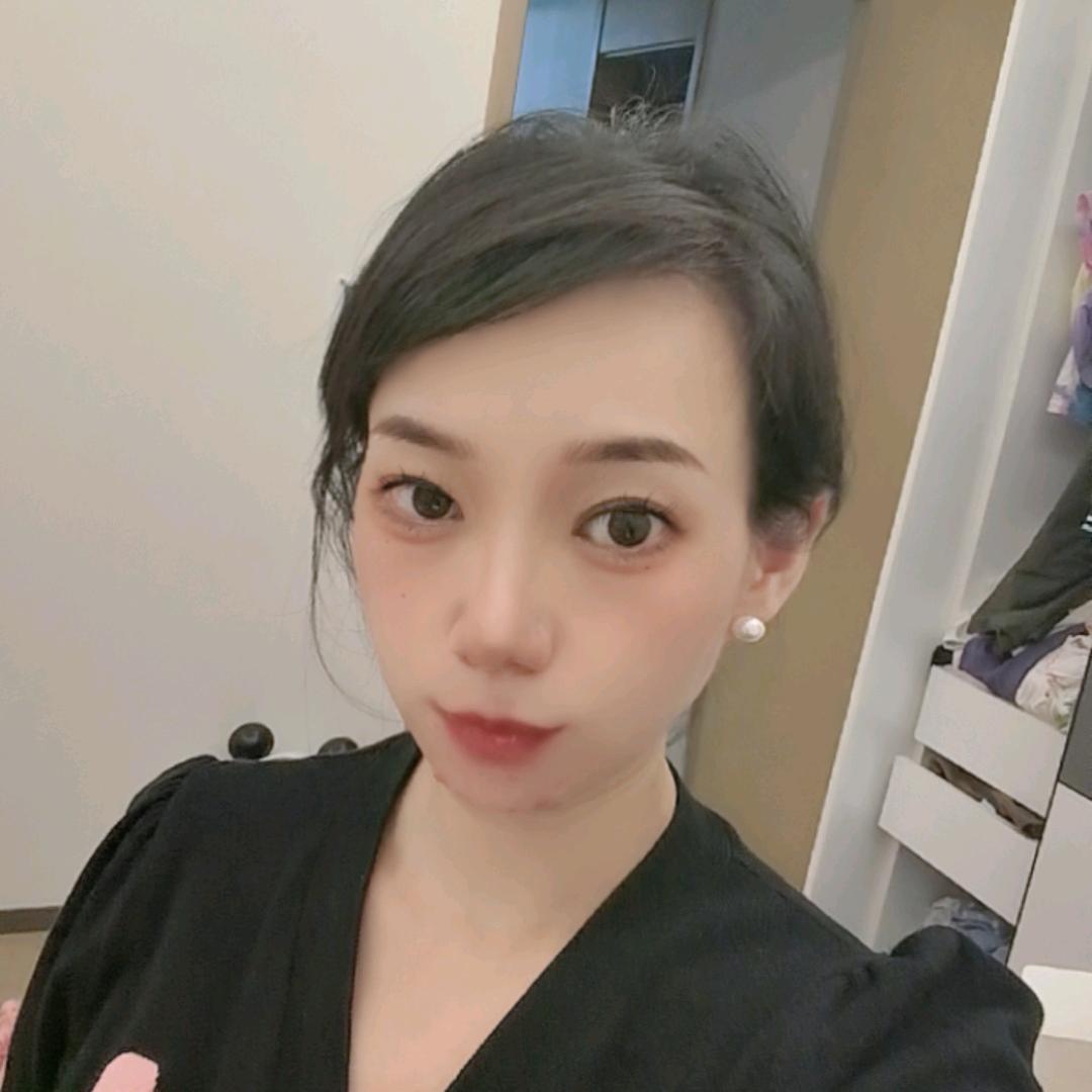 丽总美妆实体店