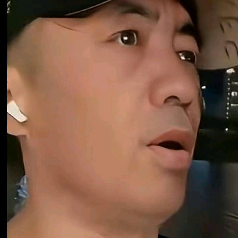 自 由 人 祥 哥