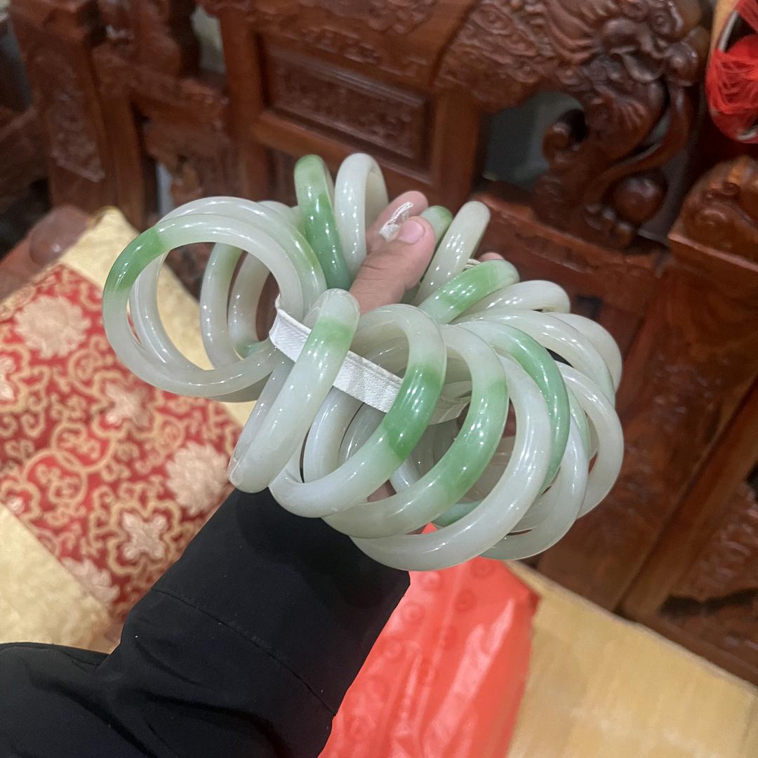 小晨手镯精品店