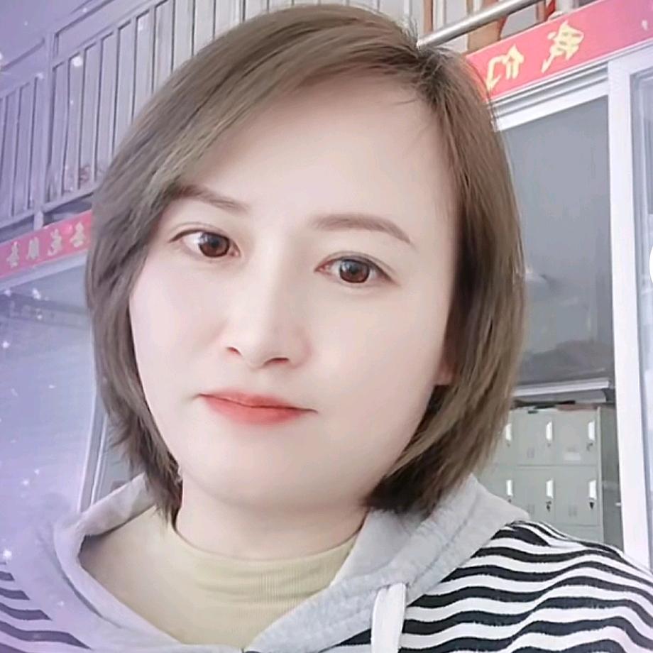 连城群创房产  小谢看房