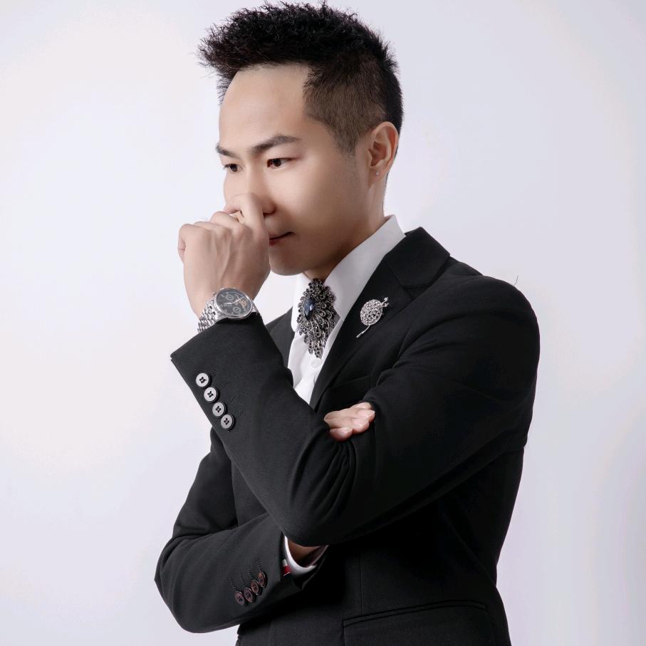 主持明方学山歌