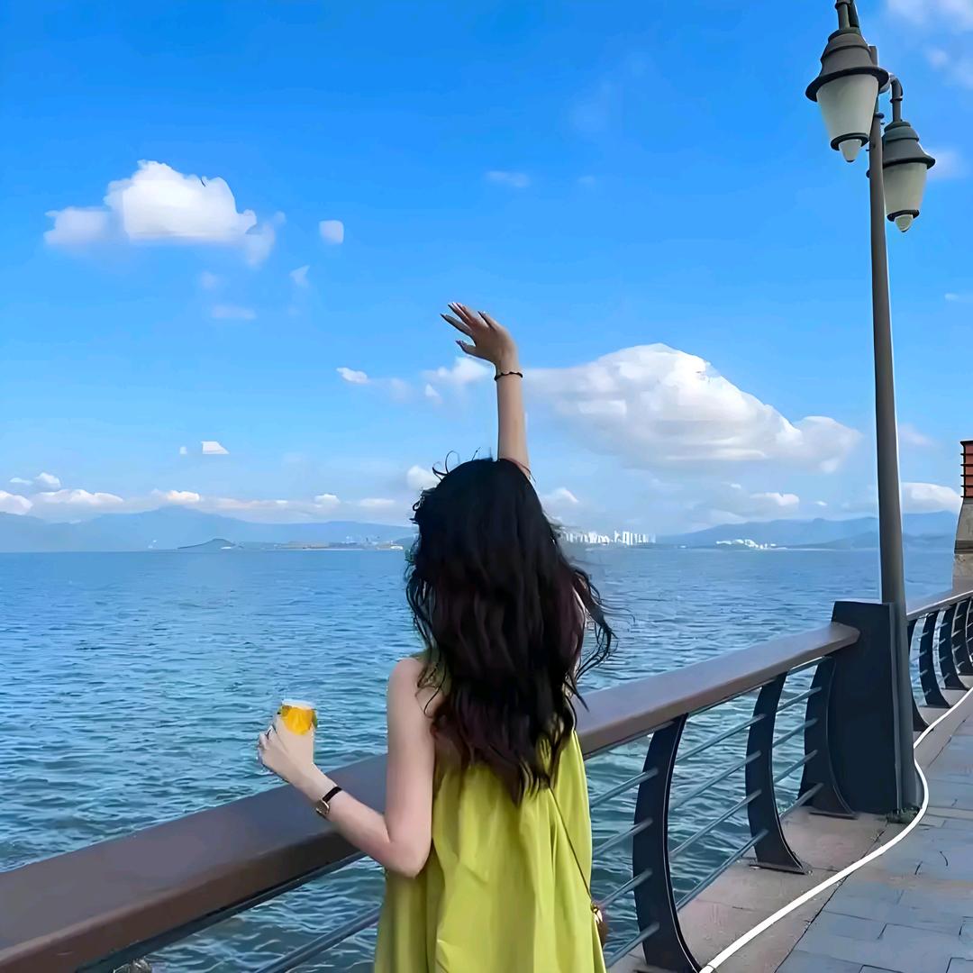 鸿姐穿搭