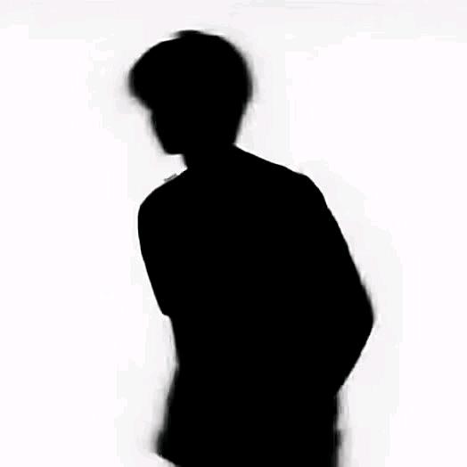 跨过人山人海，只为了见你