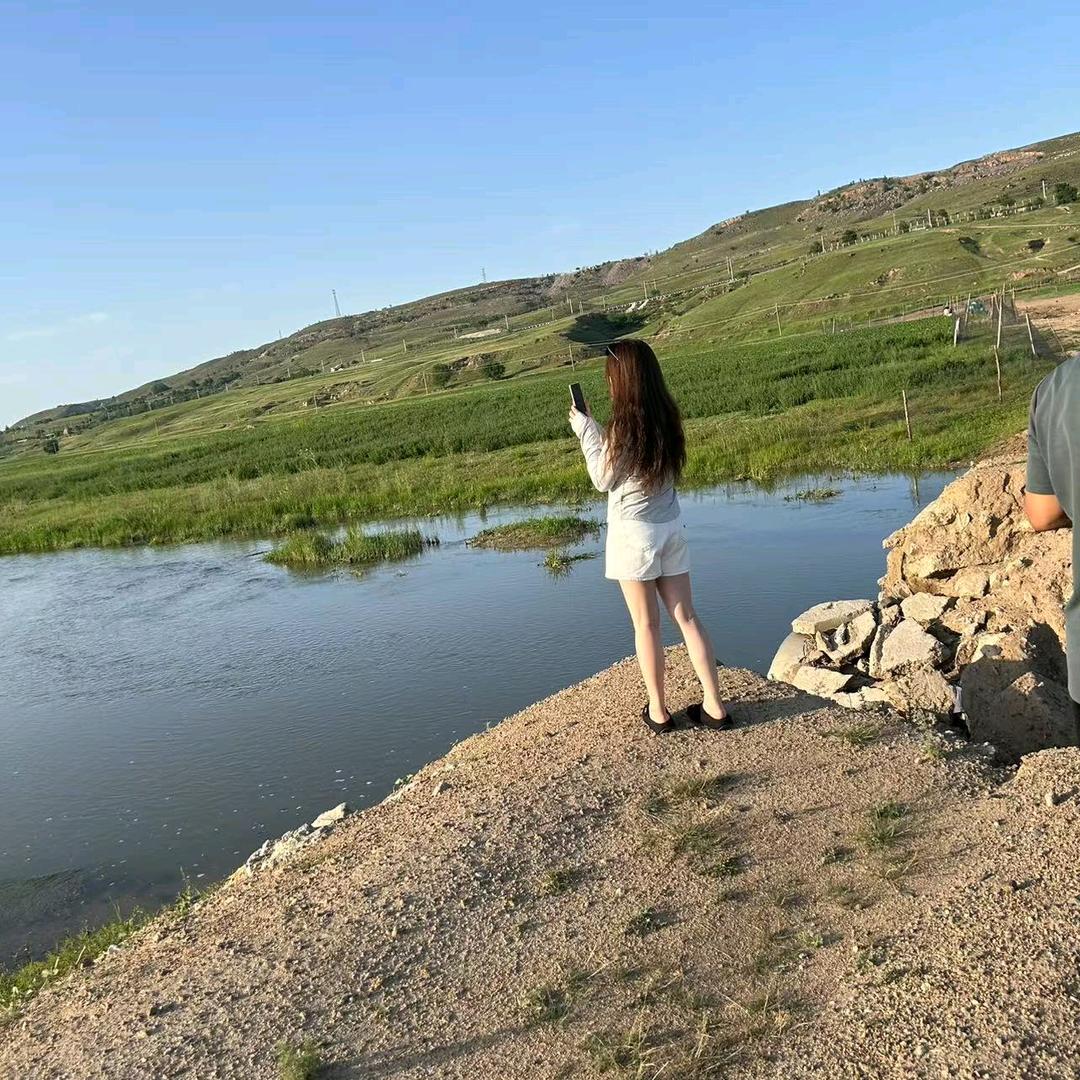 🦋꧁💞半颗糖💞᭄᪲꧂