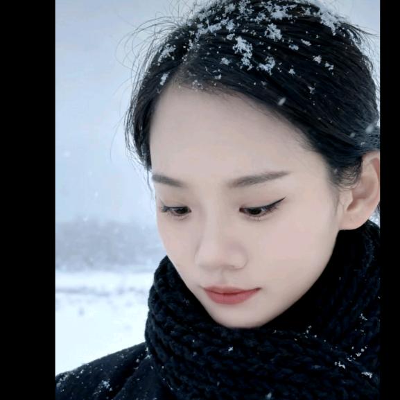 黄金珠宝导购慧慧