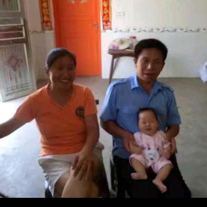 覃姐
