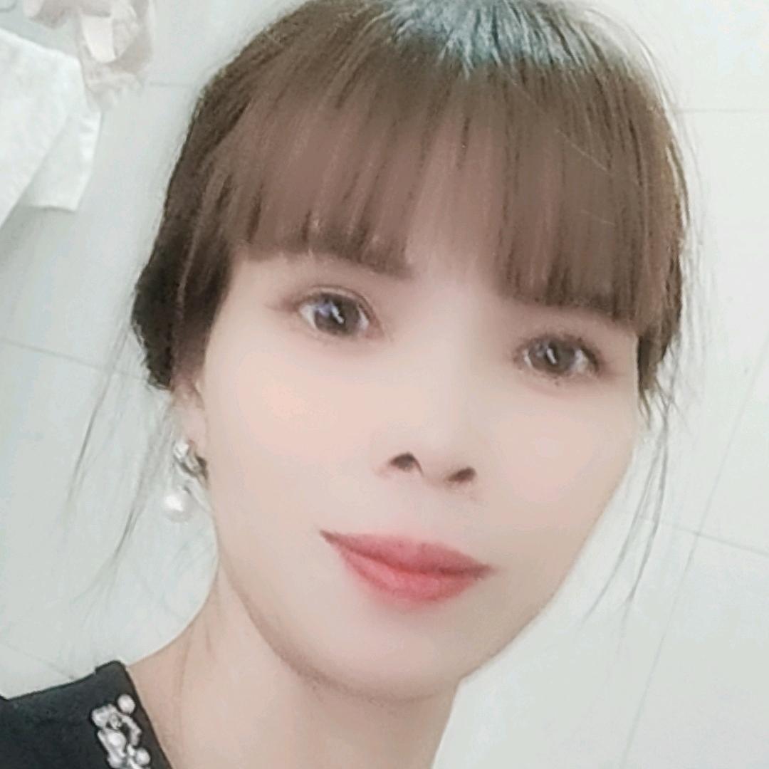 微雨盈萍