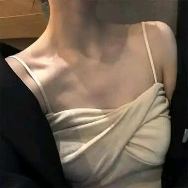 婷婷👚三个设计师女装