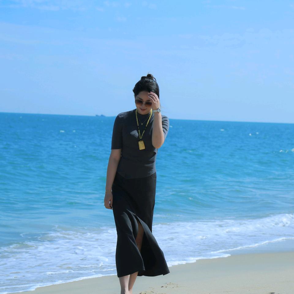 恋海沙滩live house 小范范