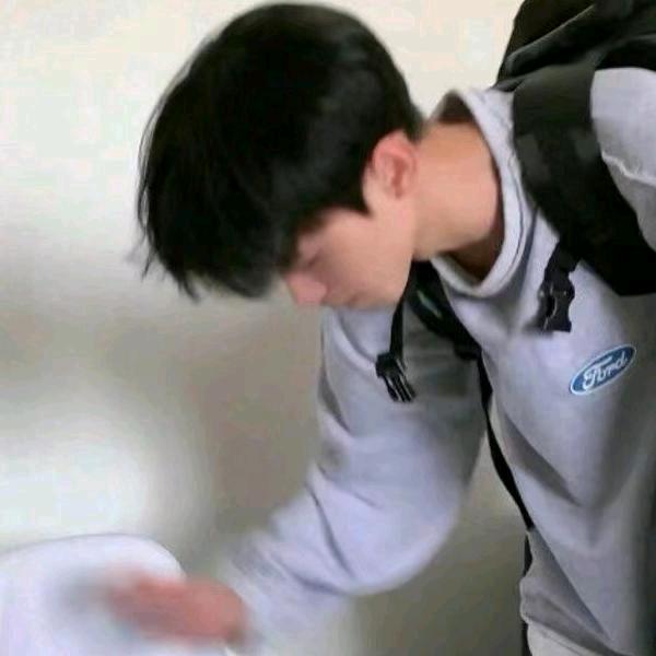 龙龙