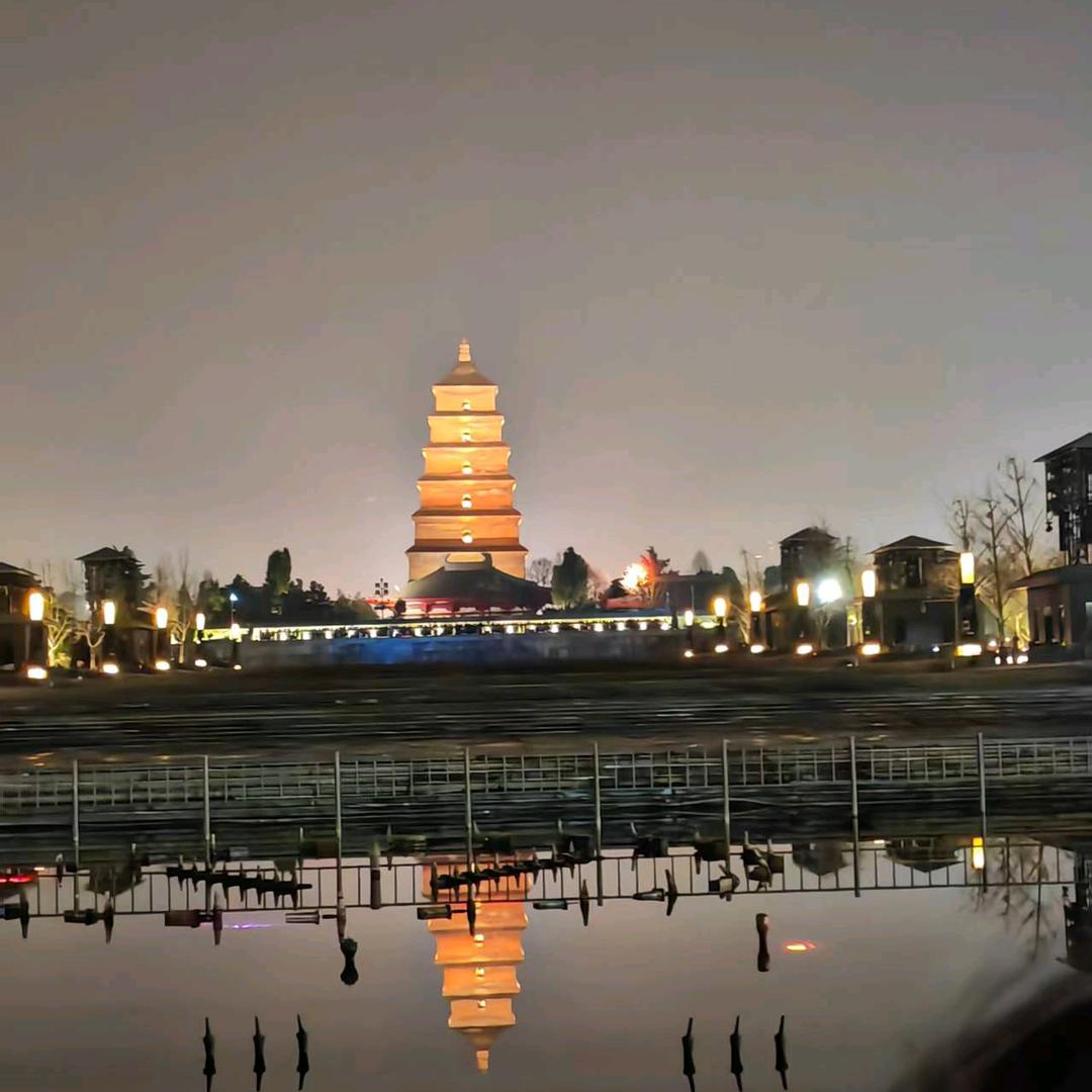 亚利
