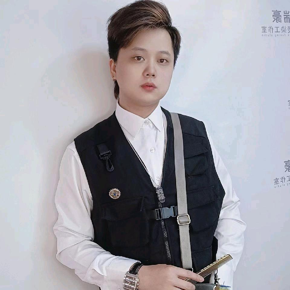 三明阿斌美发师