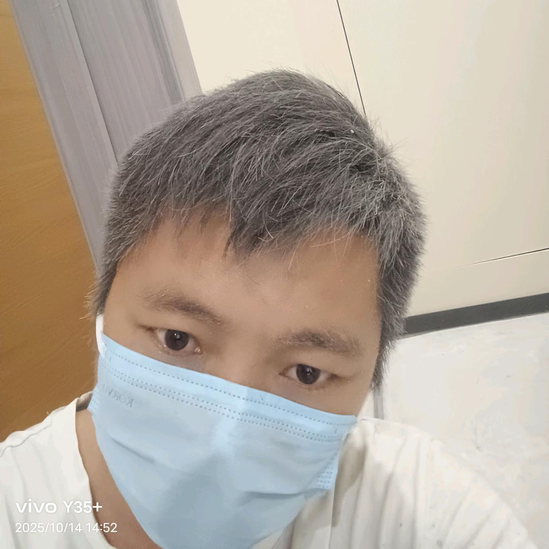 装修界的，扛霸子，(招贴砖学徒)