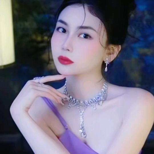 杨小美