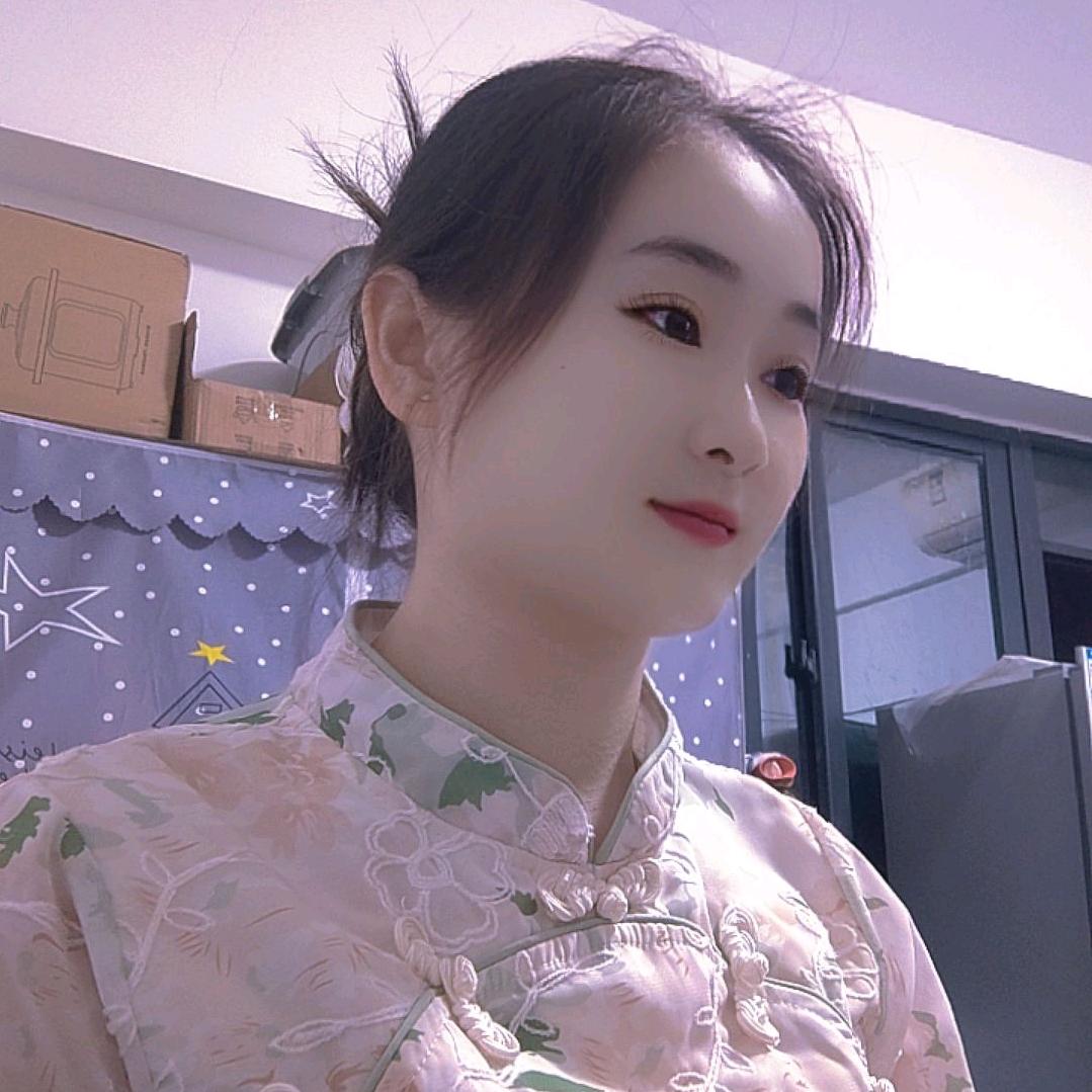 吖吖🍀