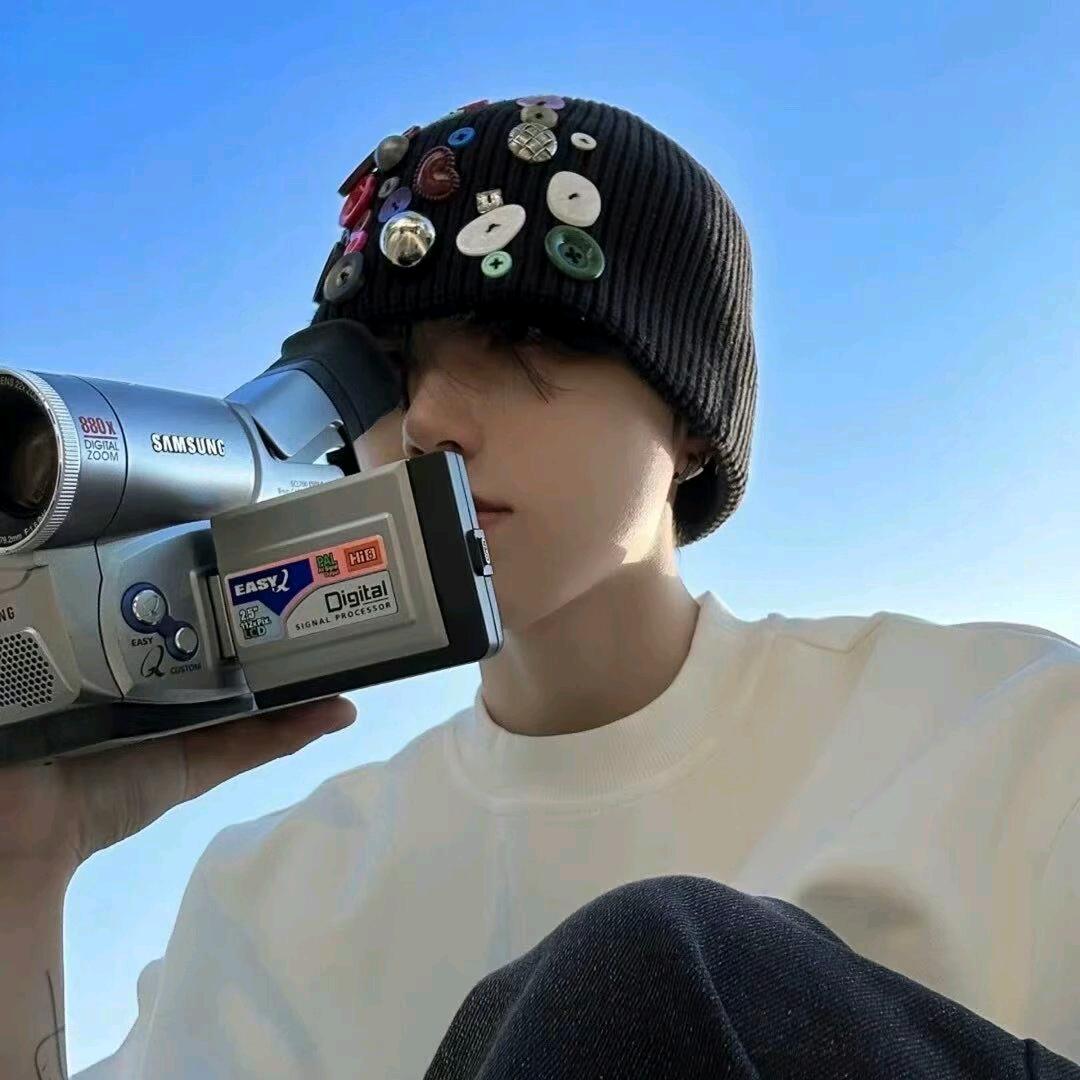 𝕯.敷衍ʸ
