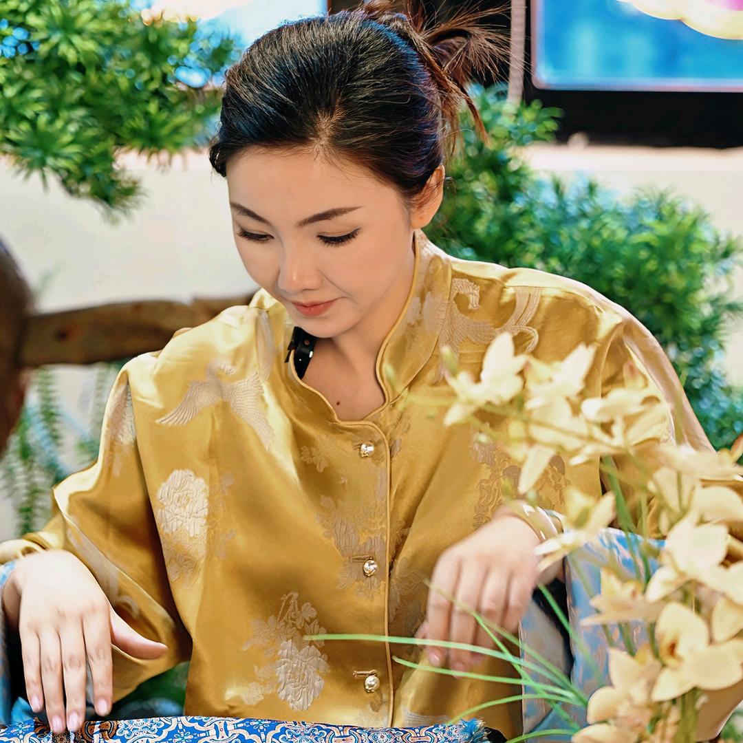 裳引绎品牌主理人美雅