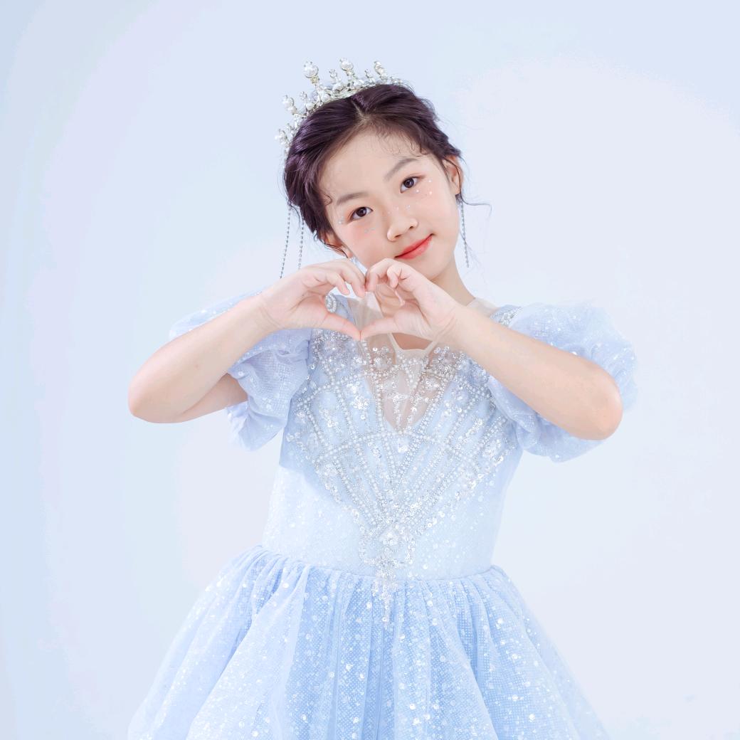 倩倩👑