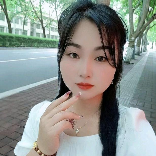 义眼小云朵