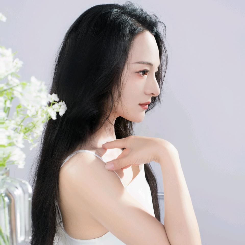 不爱撸铁的瑜伽老师不算合格的瑜伽服店主