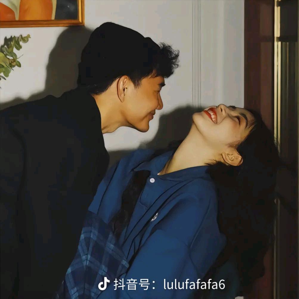 贪吃小萝莉