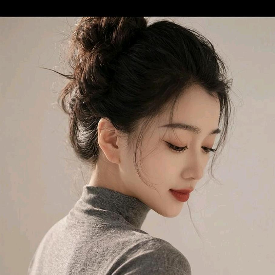 月月吖