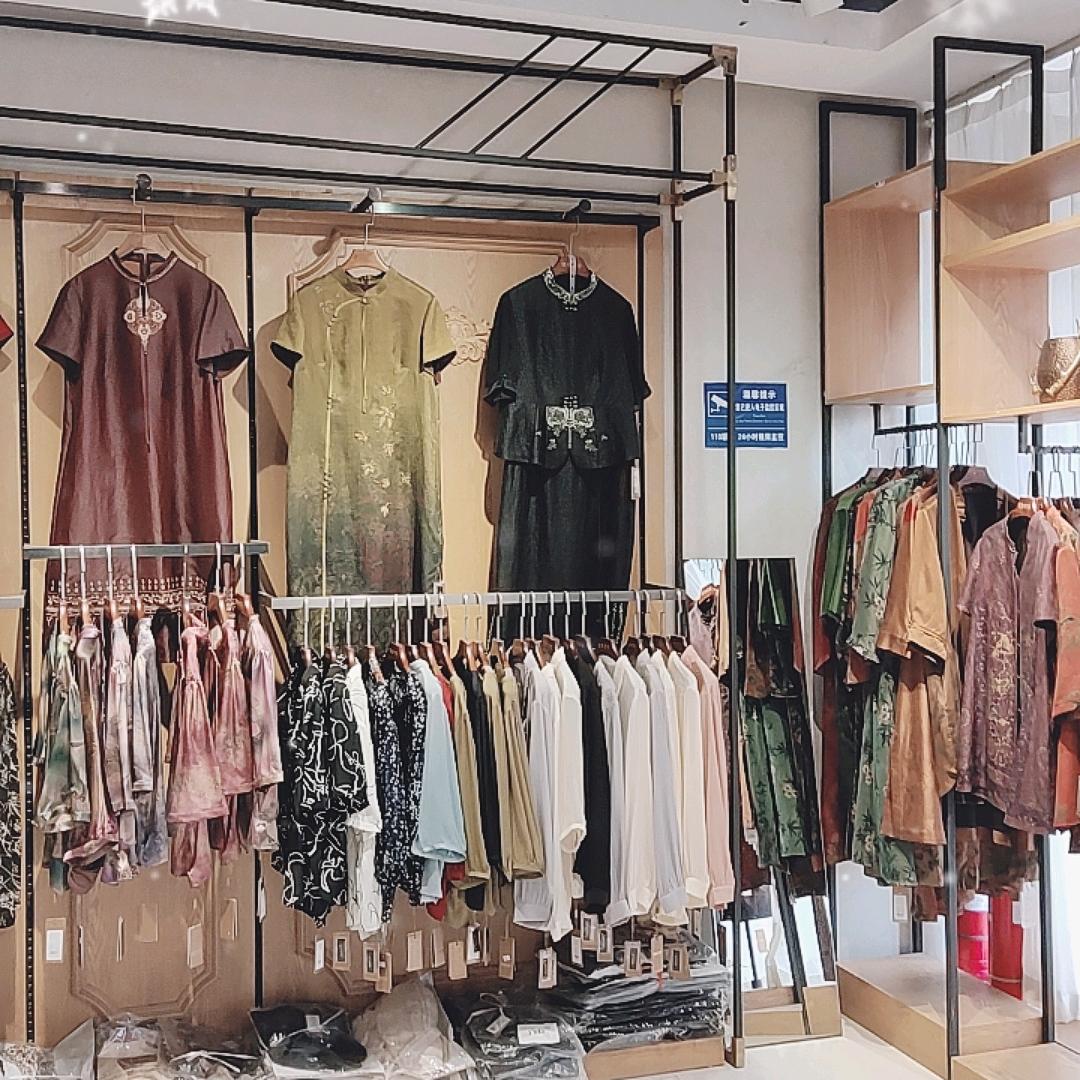 阳谷福泰皮草（中心广场）