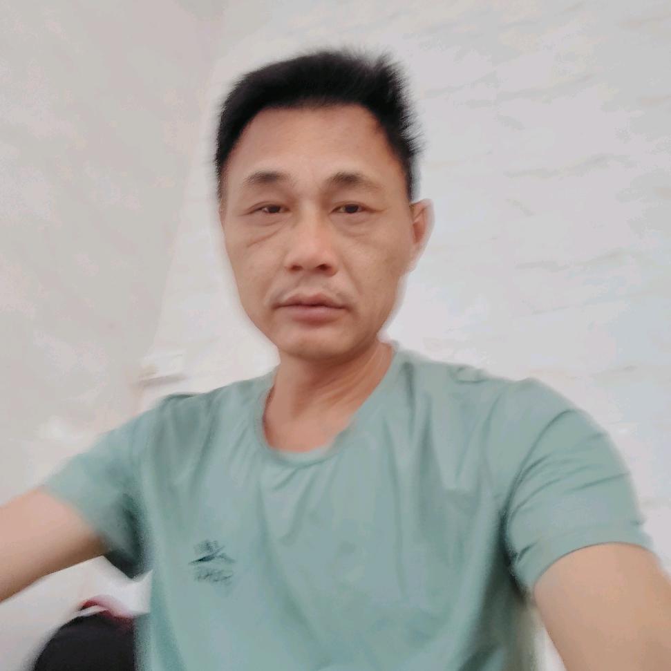 陳伟雄