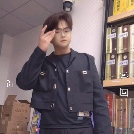 ☄︎替罪羊^0^🐑