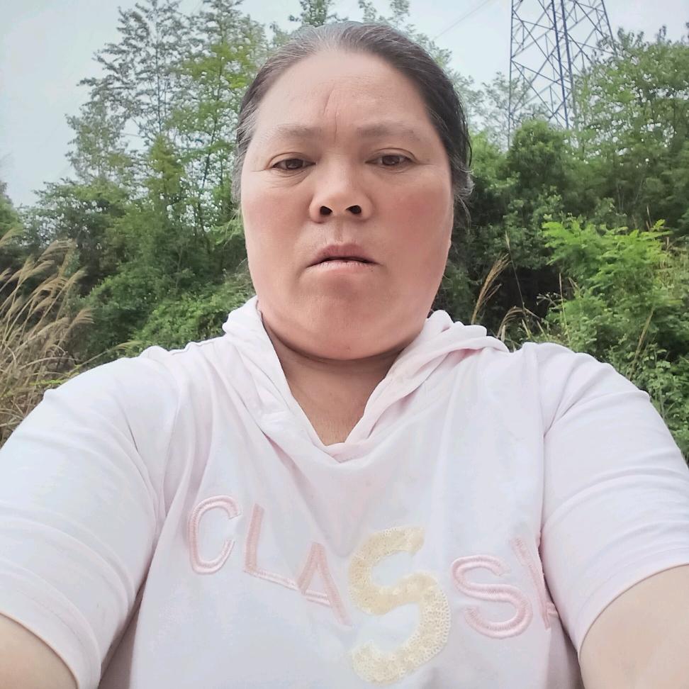曾云英