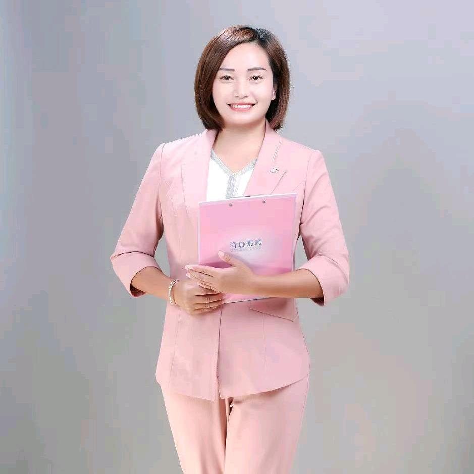 永平镇金色阳光小刀园长