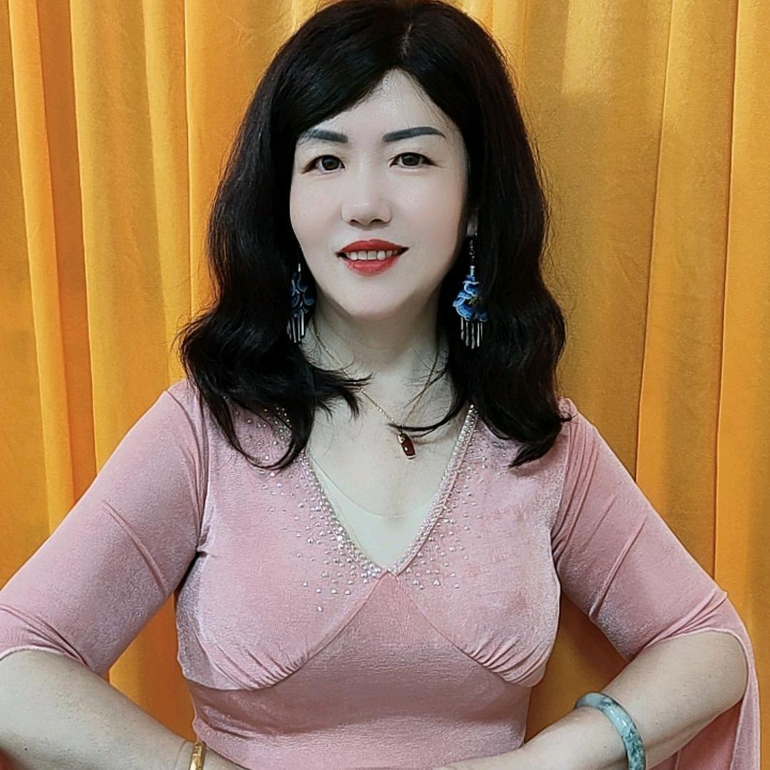 月亮姐姐大号🎤下午两点四十开播