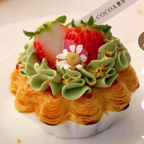 甜妈摆摊卖可颂蛋挞