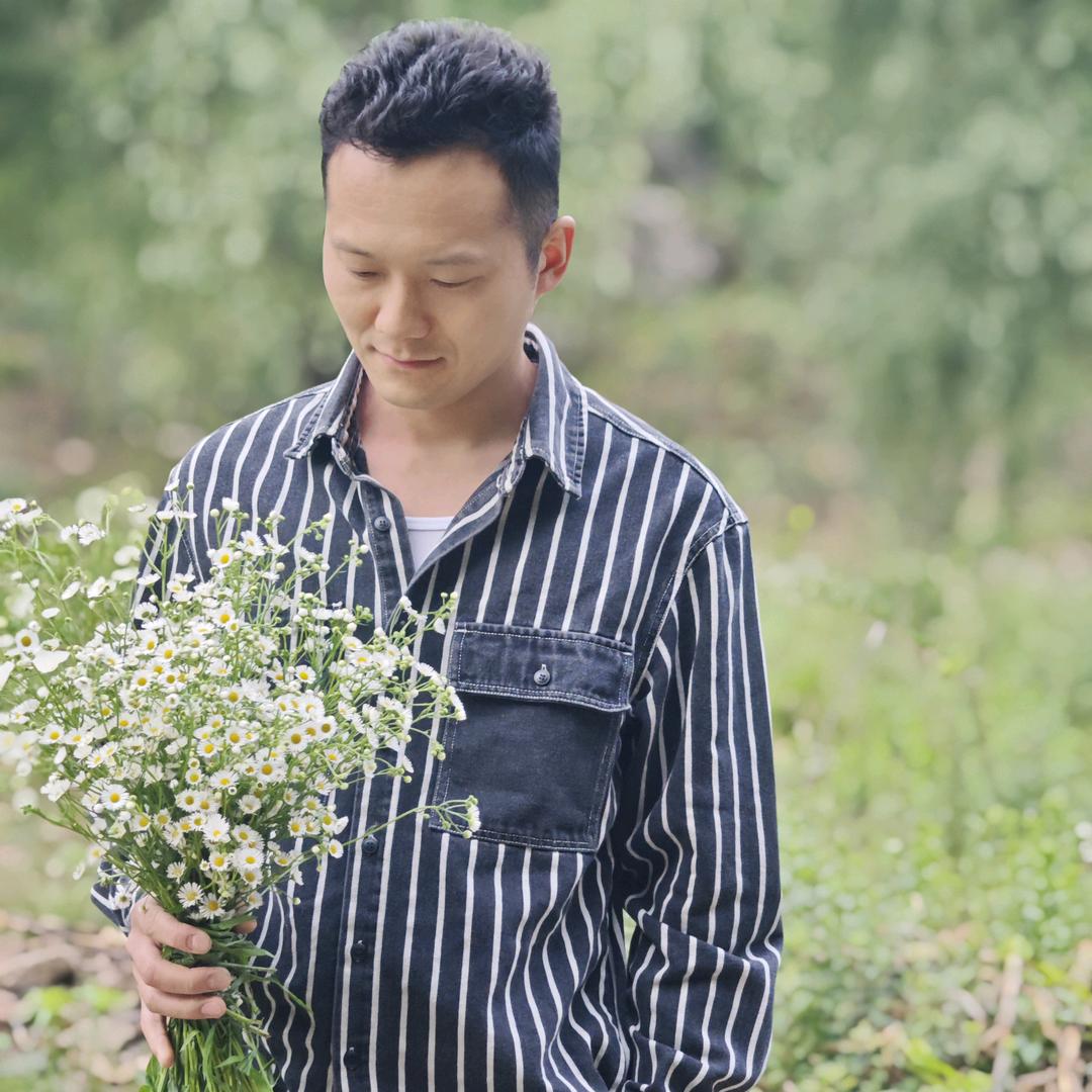 贩卖浪漫的老铁