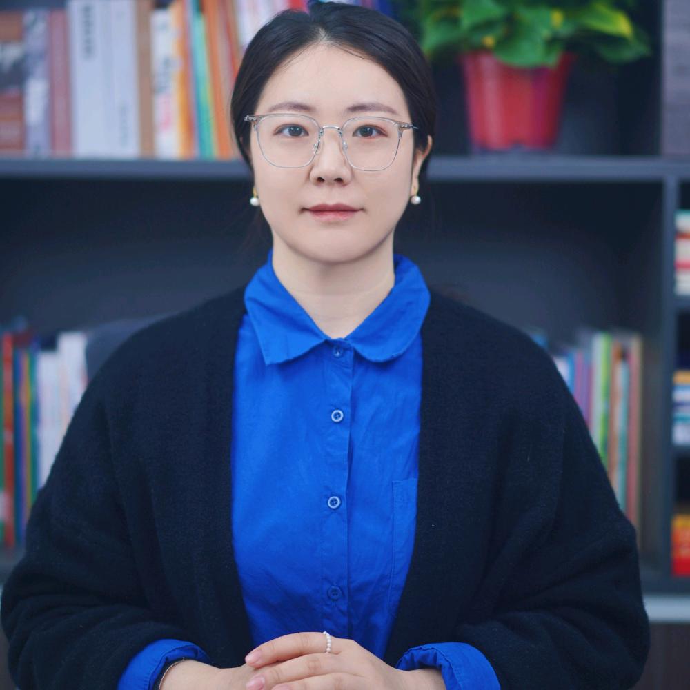 常亮教育史老师