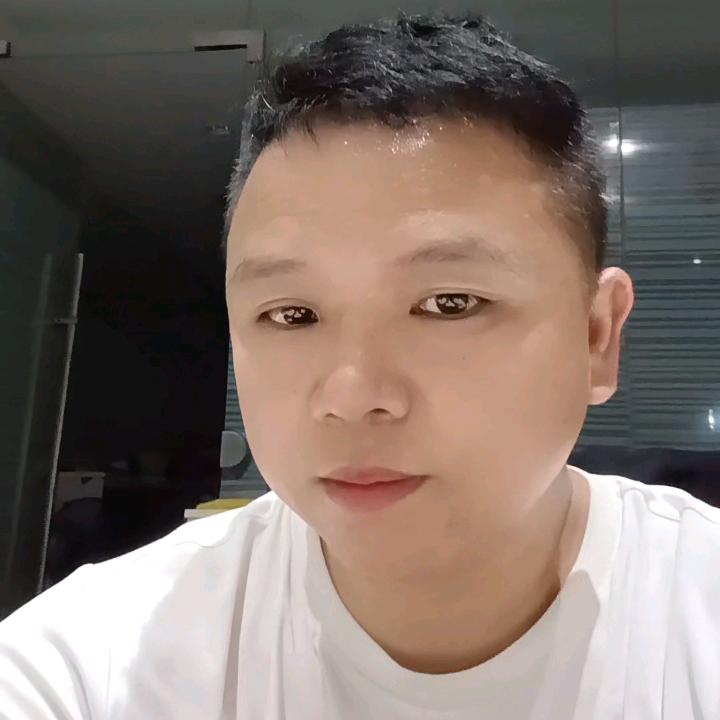 江西冠利连锁瓦，刘坤荣
