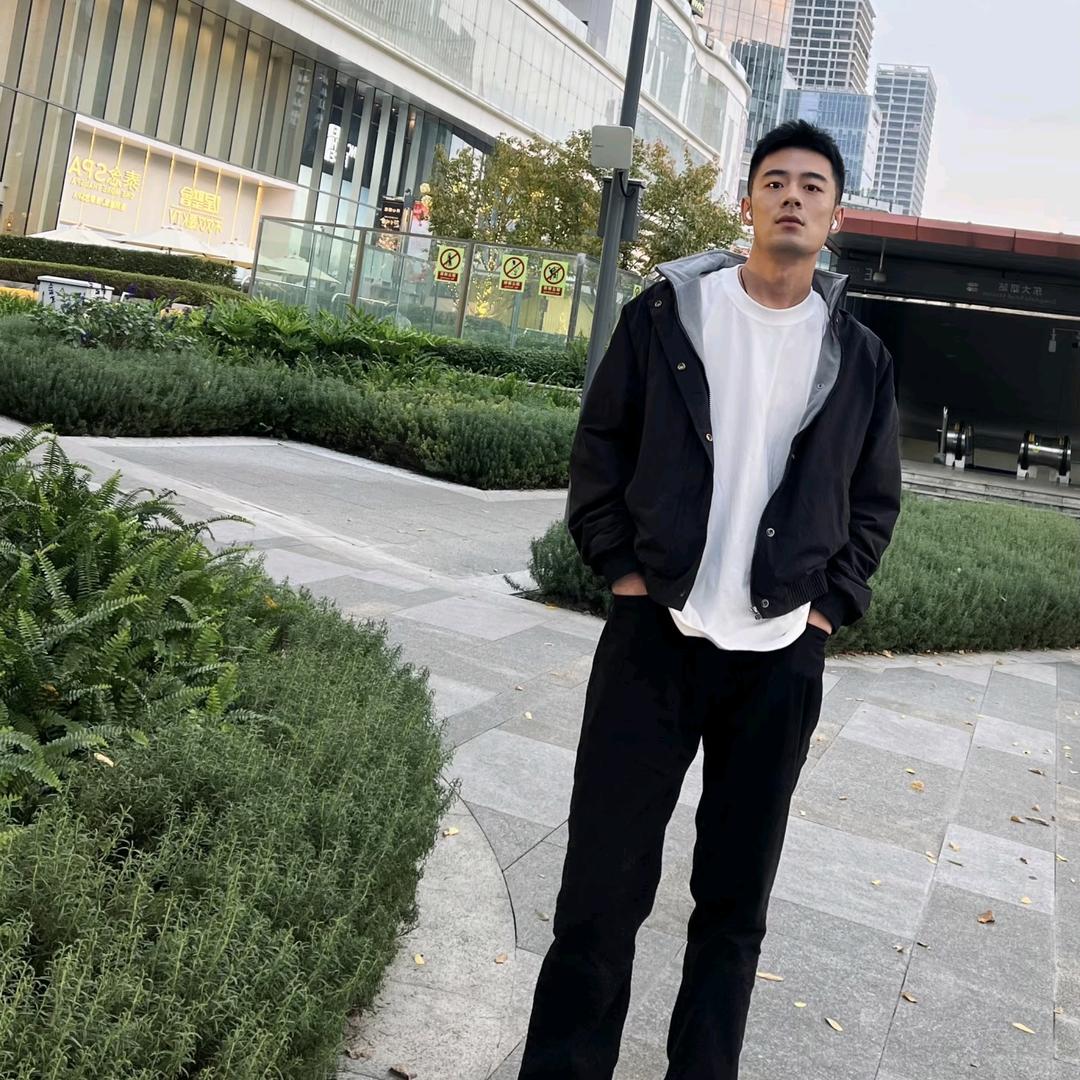 ᅠᅠᅠ ᅠᅠᅠ   帆少爷