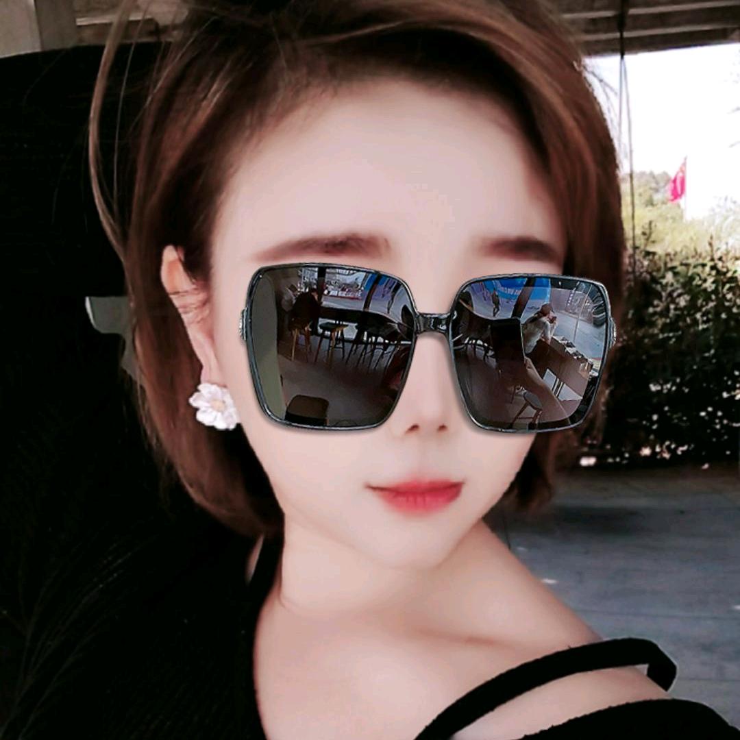 小胖妞上线了 😜😜