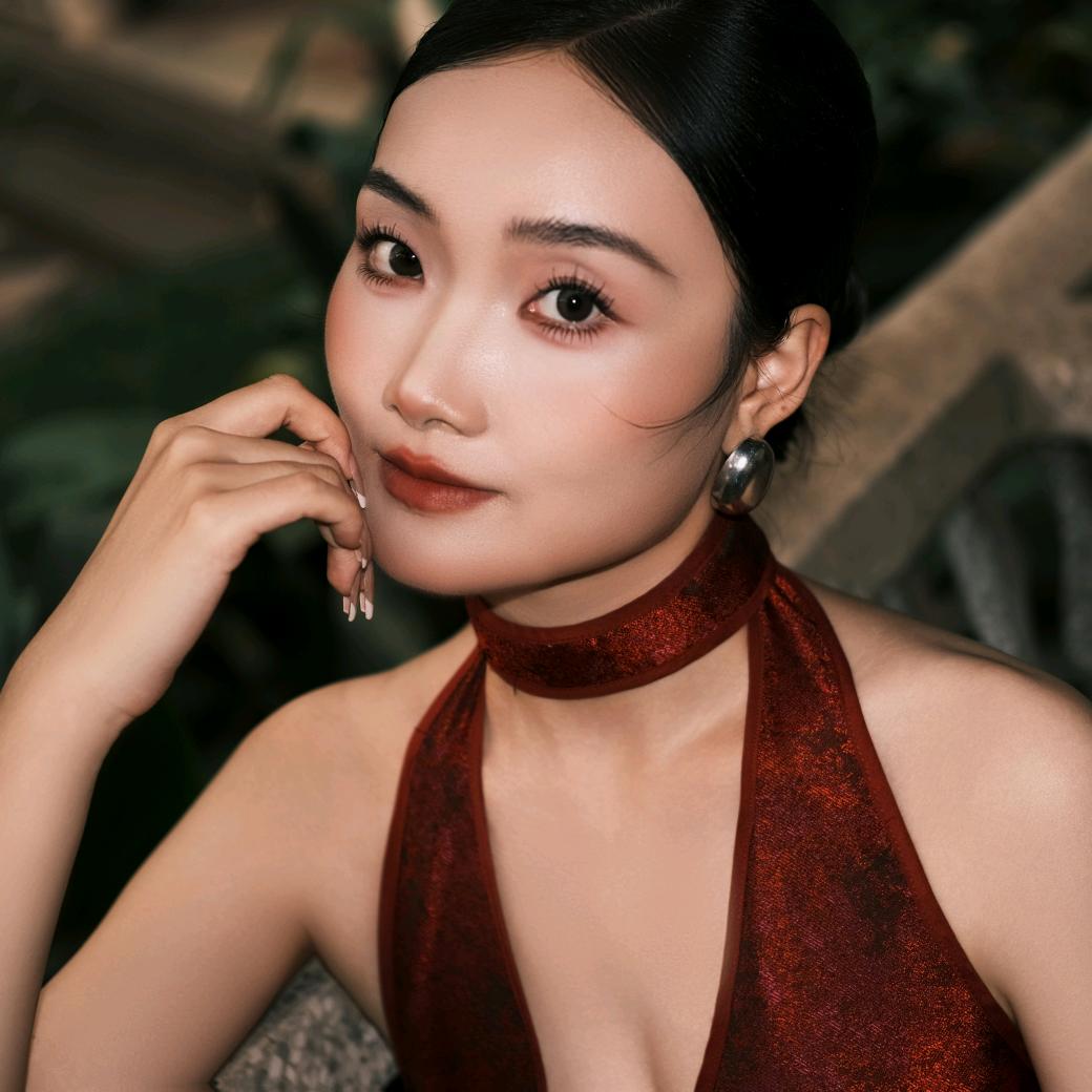 方脸也爱美的宝儿