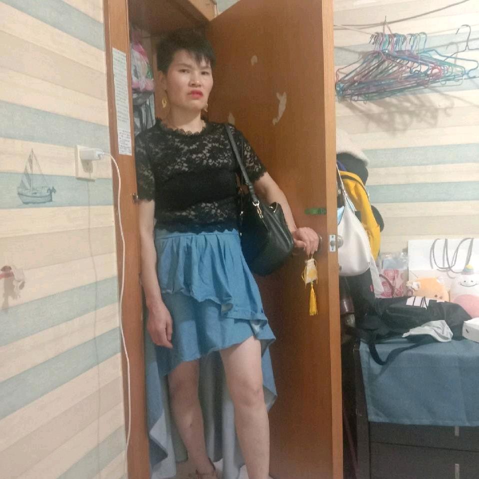 女汉子，刘启梅