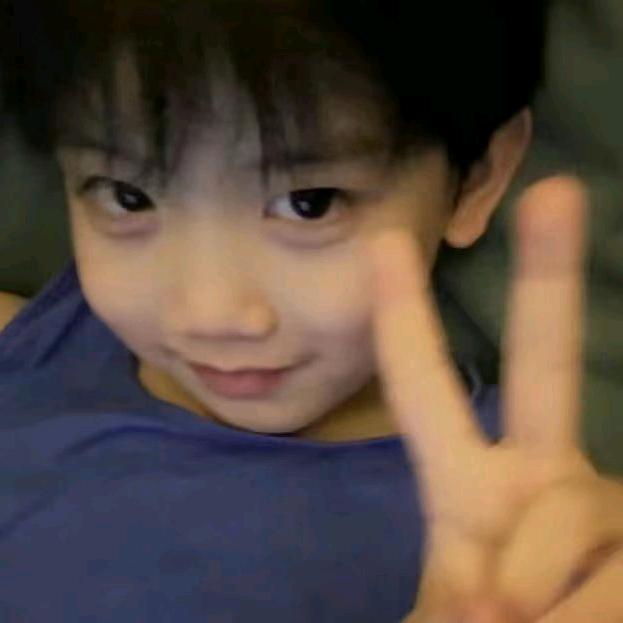 ⑉o̴̶̷̥᷅‸o̴̶̷᷄⑉